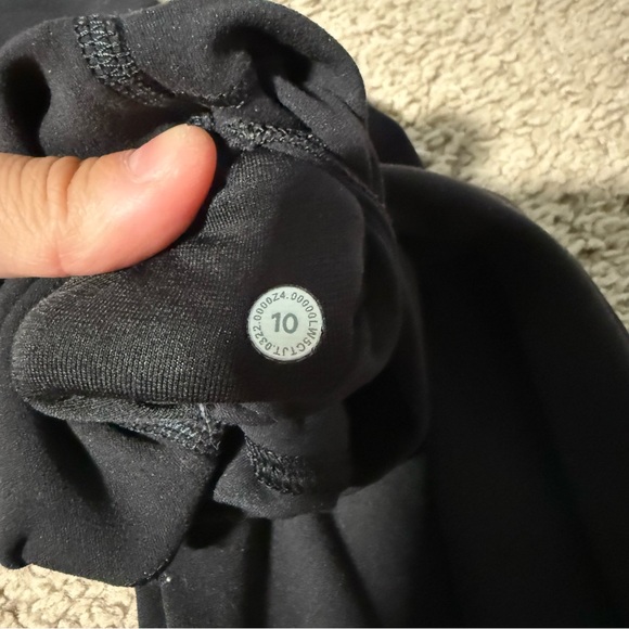 lululemon athletica Black Leggings - Picture 4 of 10
